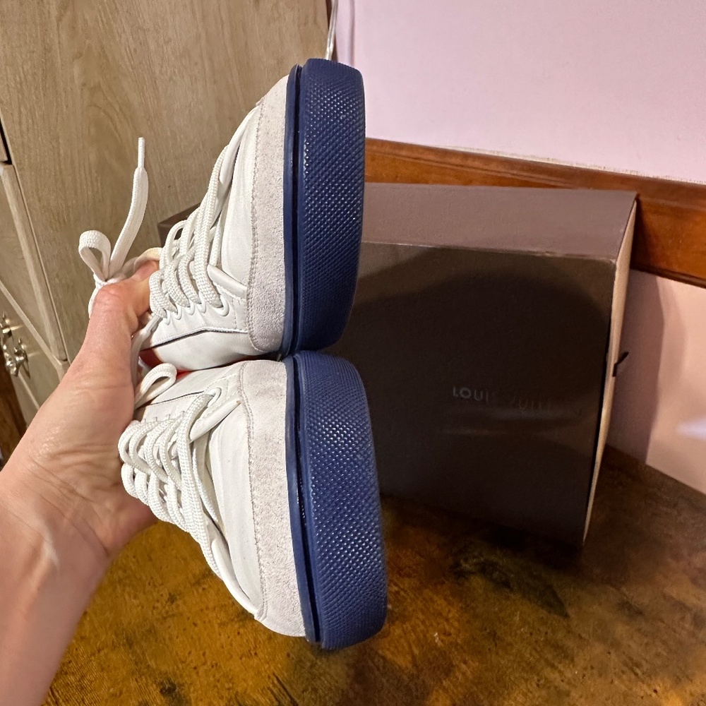 Authentic Men’s Sneaker Louis Vuitton Size 7 /MS0190 / Leather - Picture 7 of 13
